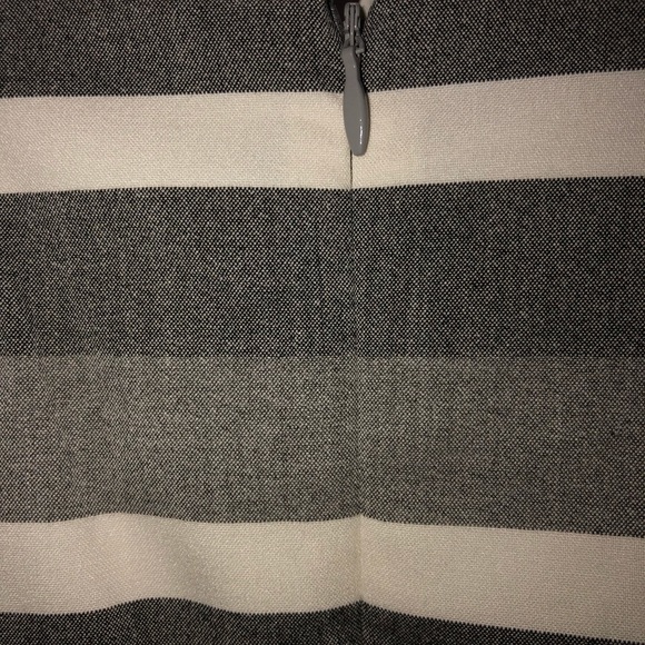 NWT Calvin Klein elegant dress - Picture 5 of 8